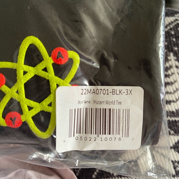 MAYC Mutant Ape Yacht Club Mutant World Black Tee Size 3XL - Picture 5 of 5